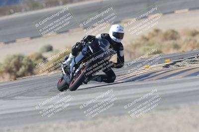 media/Sep-20-2025-Race Pace (Sat) [[d4e1b33f4d]]/Verified/Turn 14 (930am)/